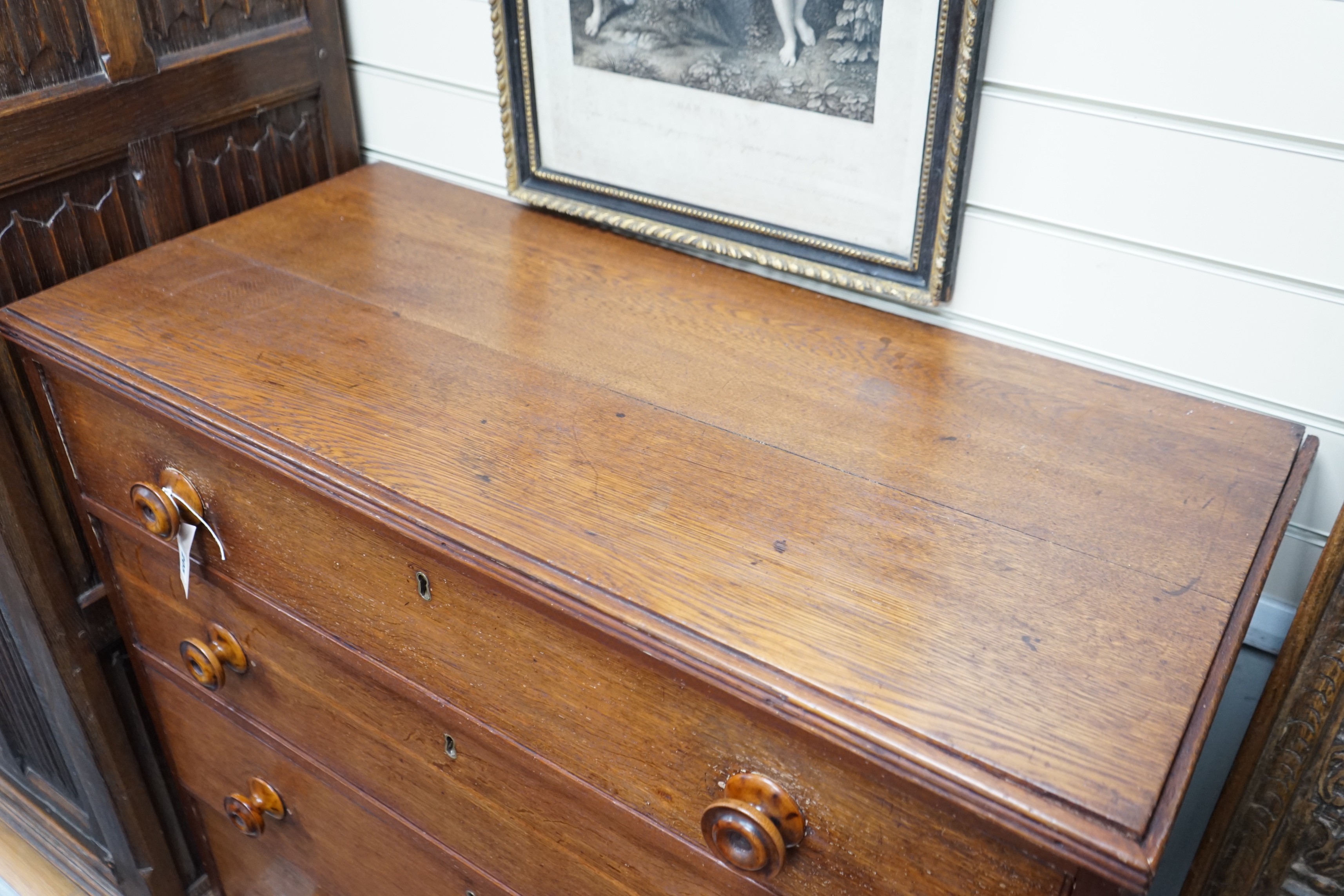 A Regency provincial oak chest of four drawers, width 101cm, depth 46cm, height 105cm